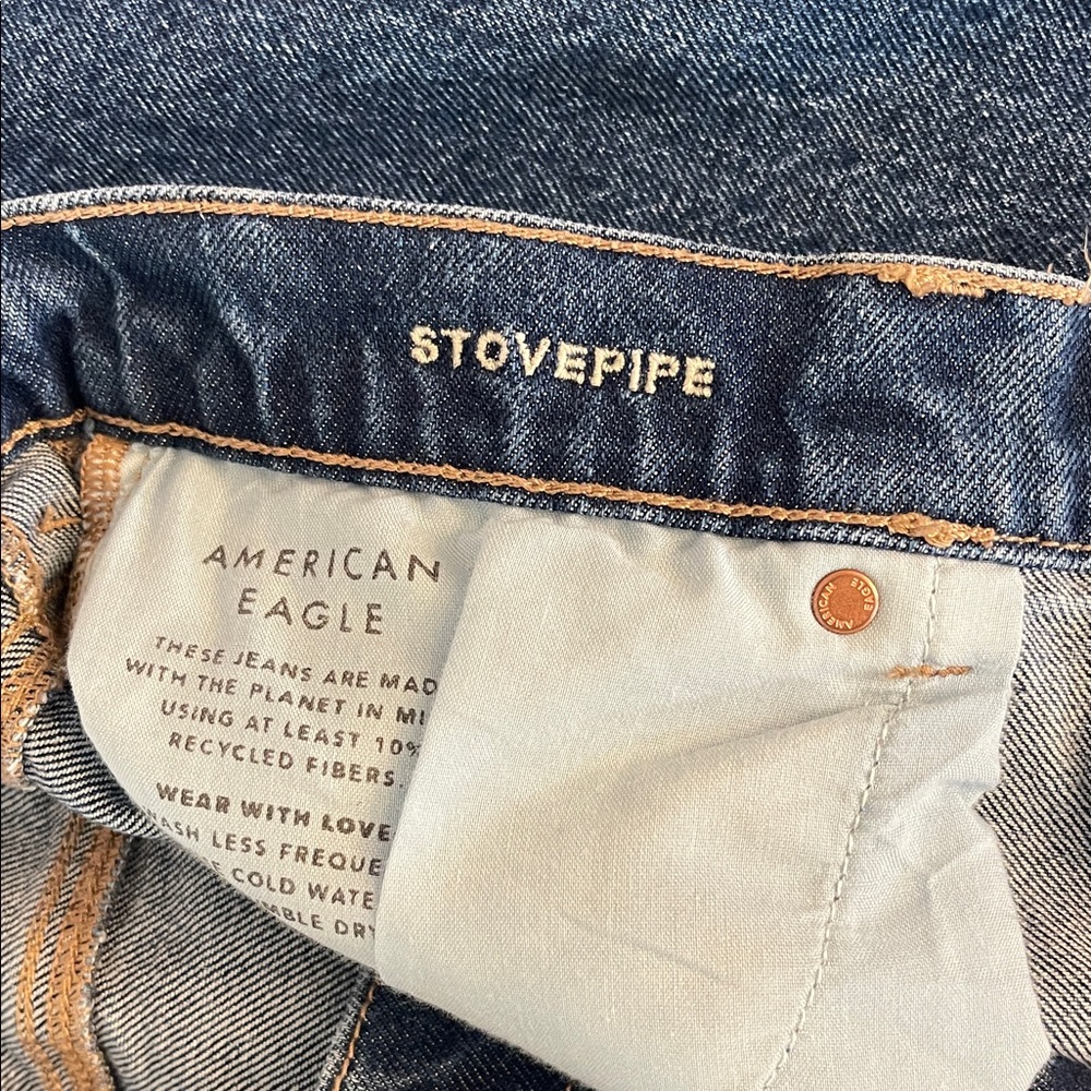 American Eagle Outfitters Distressed Blue Jeans - Picture 4 of 6